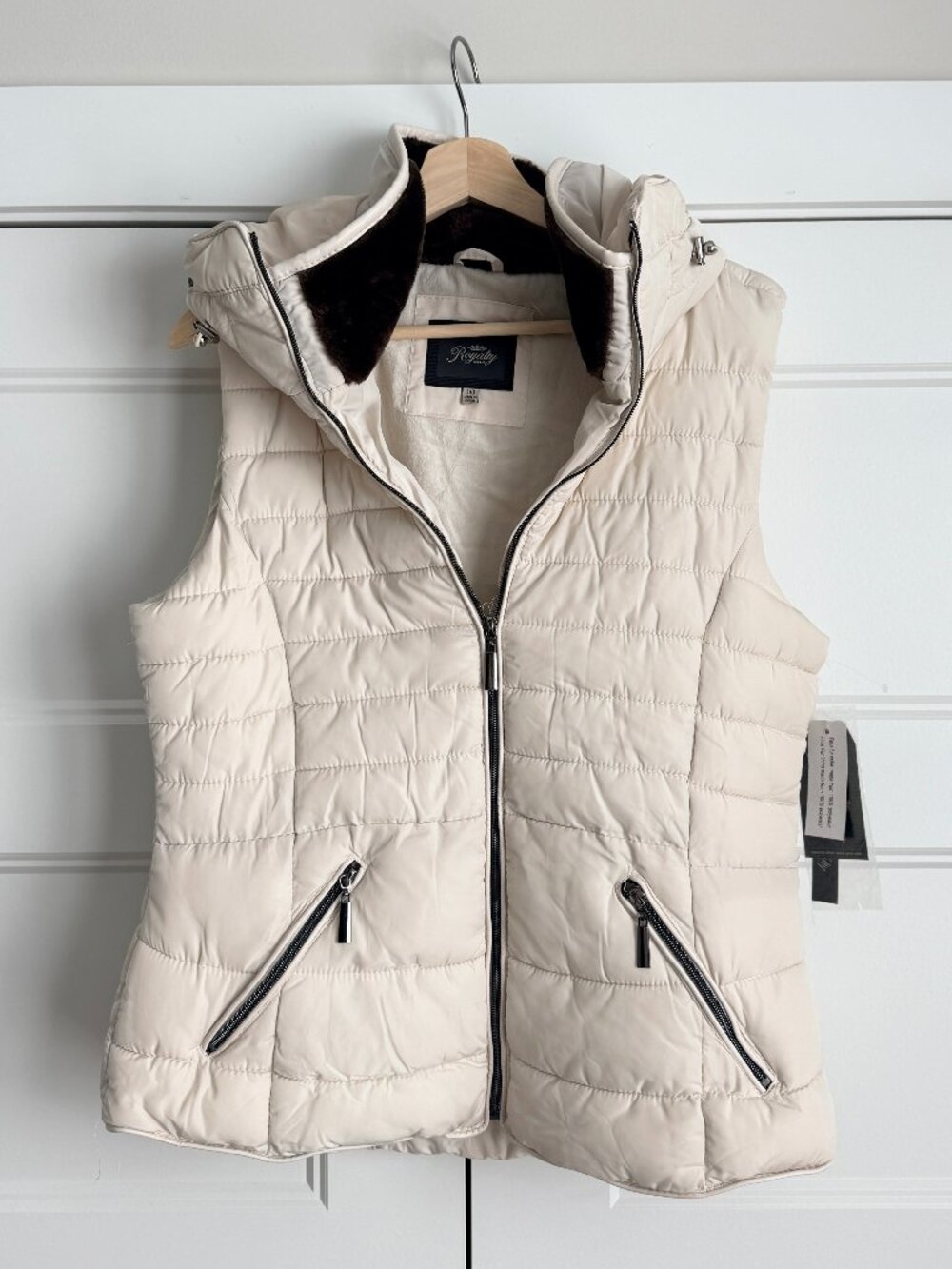 Women's Cream Puffer Vest L